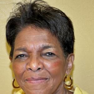 Meet your Posher, Gloria